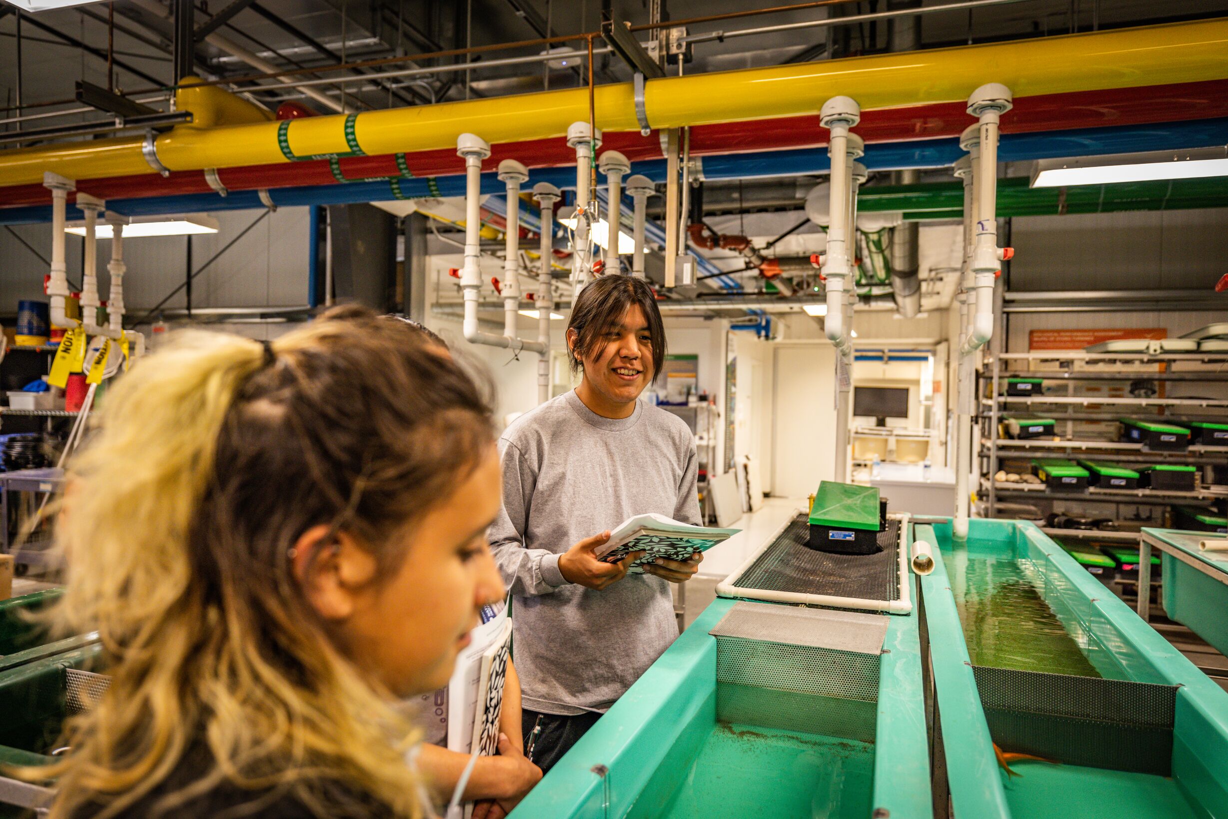 PNNL PSS students tour the Aquatic Research Laboratory 